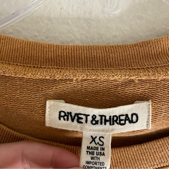 Madewell Rivet & Thread Seamed-Sleeve Sweatshirt - Picture 3 of 6